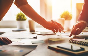 夏季来临，养殖户应如何应对高温？